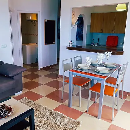 Paraiso Del Sur 公寓 *